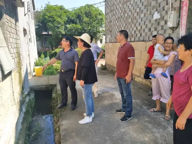 【香蕉视频一区门业】扶贫济困做慈善 携手帮扶助脱贫