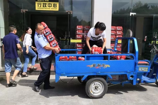 夏日送清凉〡致敬高温下奋战一线的香蕉视频一区人！